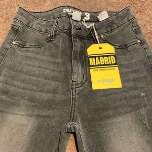 NWT Refuge Grey Jeans